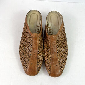 Pikolinos Shoes Womens 8 Mules Romana Brown Weave Leather Laser Cut